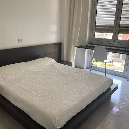 Luxminimal House * ليكو